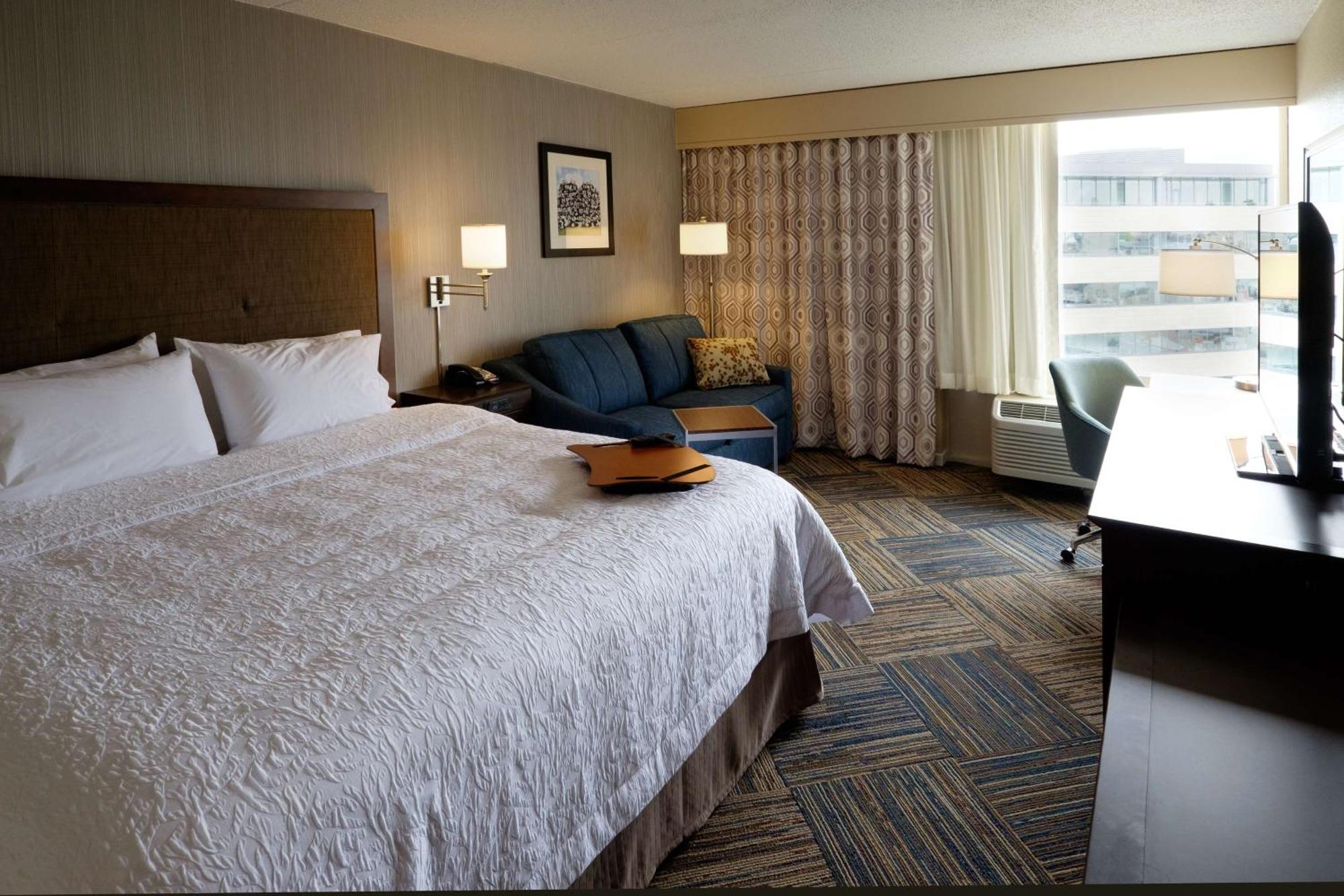 Hampton Inn Green Bay Downtown Экстерьер фото