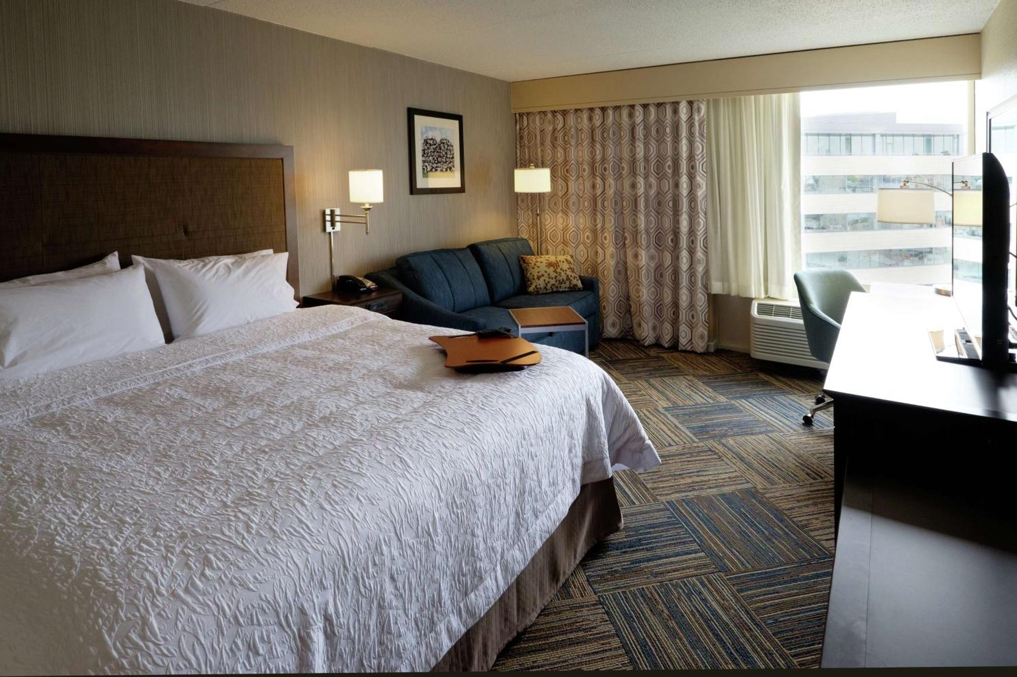 Hampton Inn Green Bay Downtown Экстерьер фото